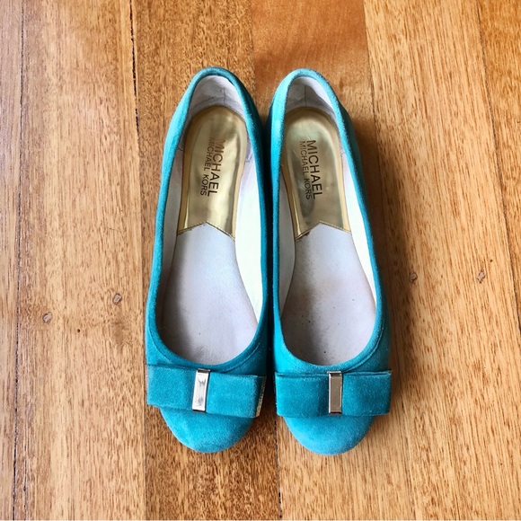 Michael Kors teal suede ballet flats with bow - Picture 3 of 9